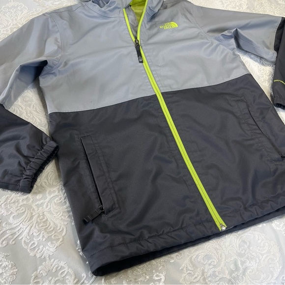 The North Face Dryvent Hooded Jacket Wind & Waterproof Grey Size Large 14–16 - Picture 7 of 14